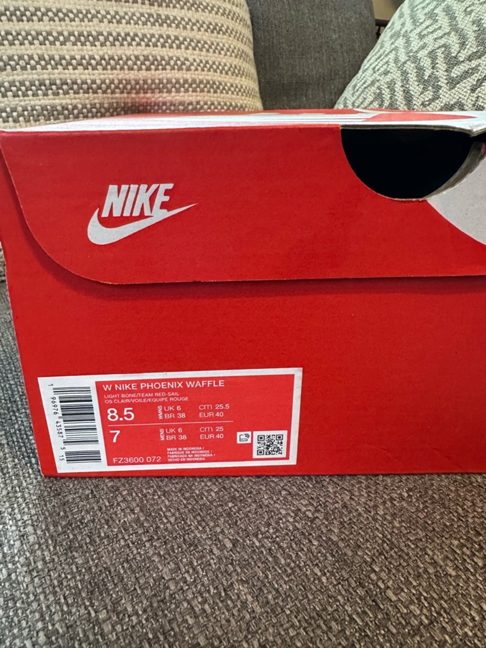 Nike Phoenix Waffle - Picture 2 of 7